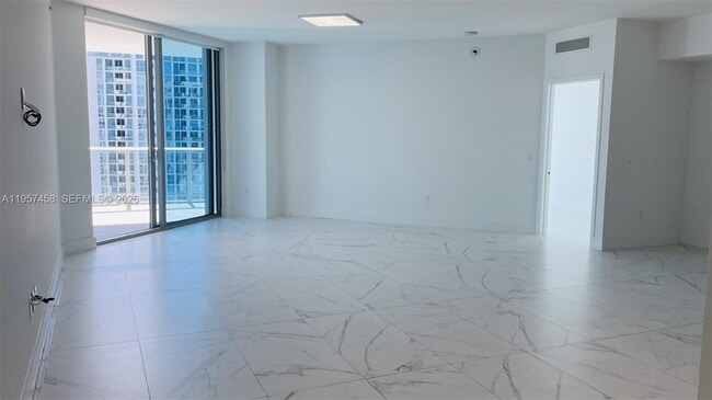 Building Photo - 17301 Biscayne Blvd