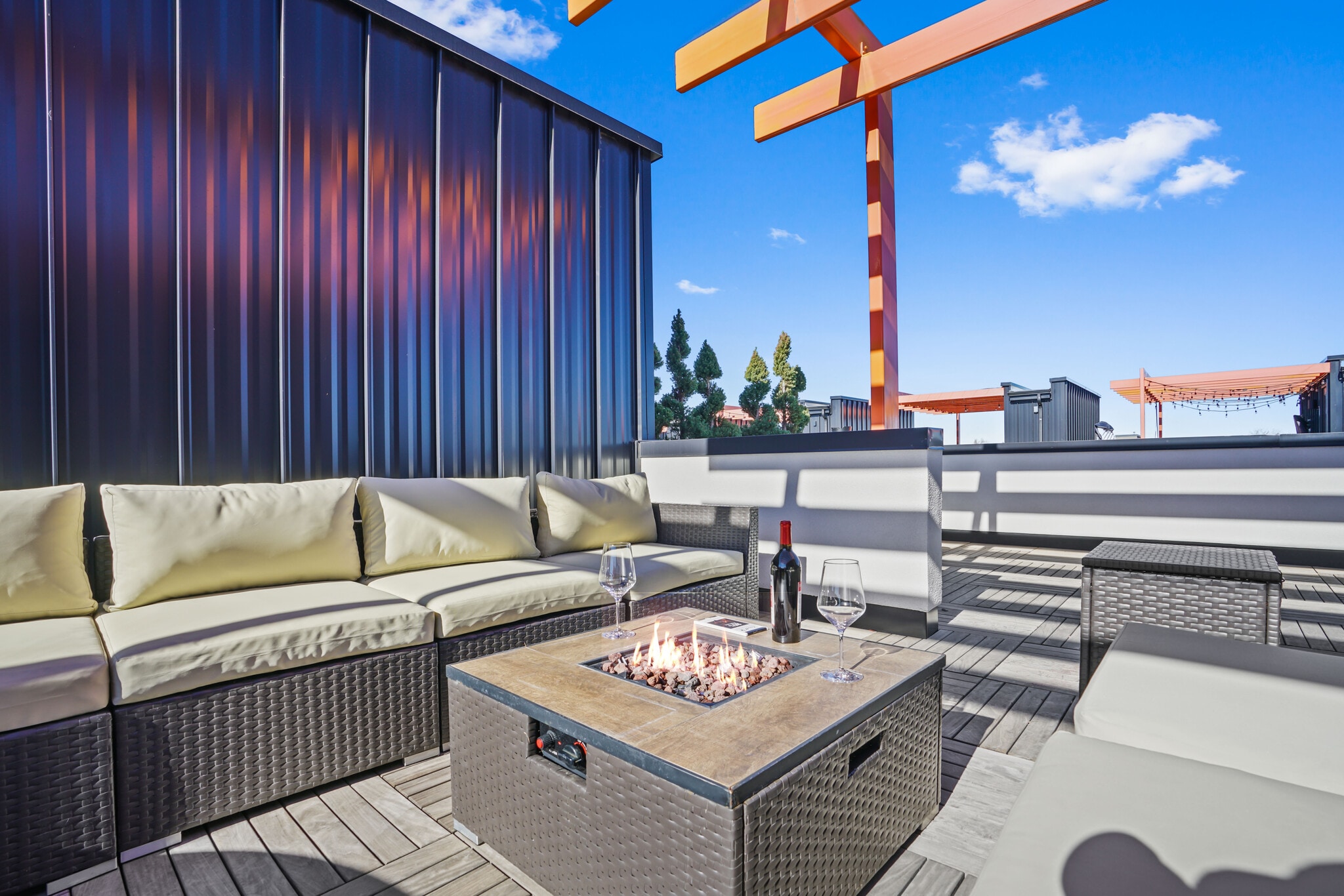 Rooftop - 3034 Wilson Ct