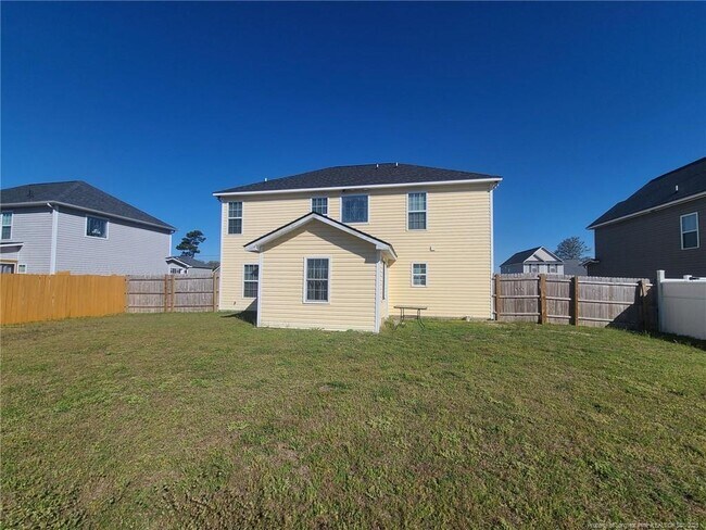 Building Photo - 972 Screech Owl Dr