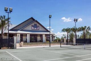Building Photo - 392 Rosemont Dr