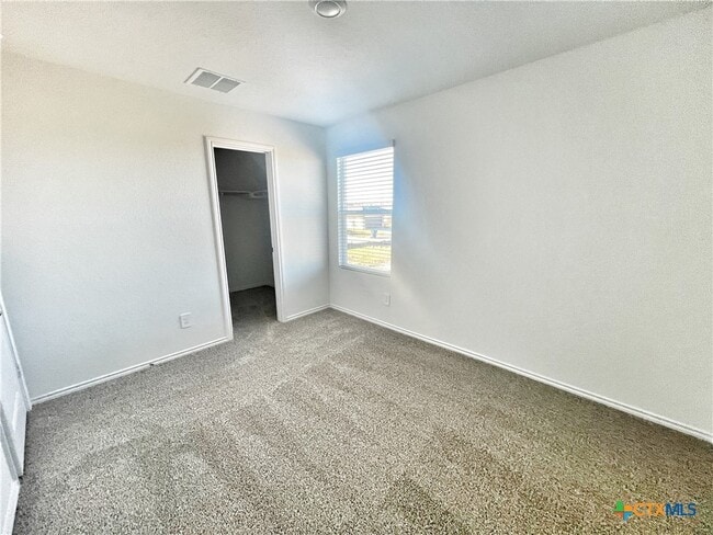 Building Photo - 321 Cottonmouth Ln