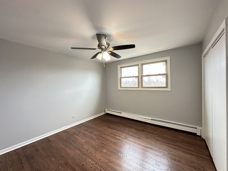 Building Photo - 8644 Skokie Blvd