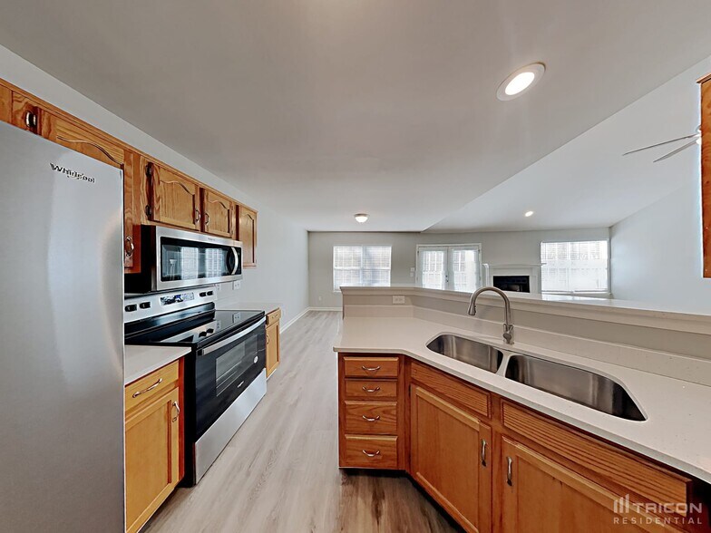Building Photo - 1437 Aaronwood Dr