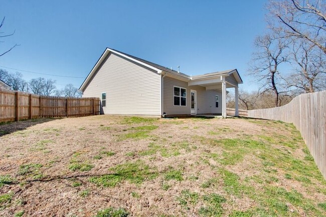 Building Photo - 1872 Holdens Hollow