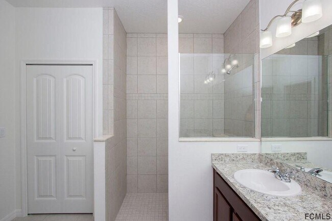 Building Photo - 72 Zebulahs Trl