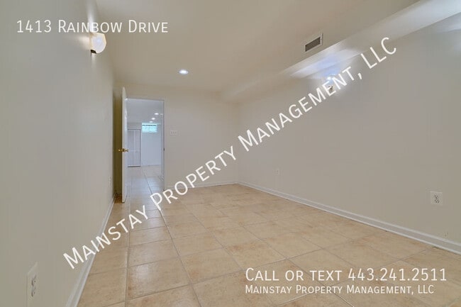 Building Photo - 1413 Rainbow Dr