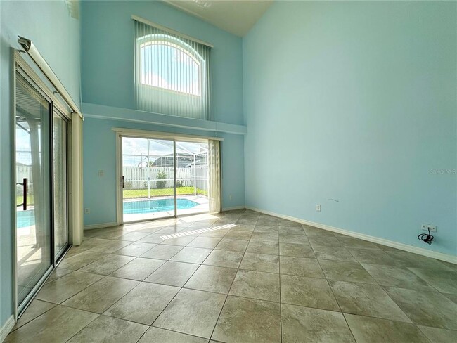 Building Photo - 244 Coralwood Ct