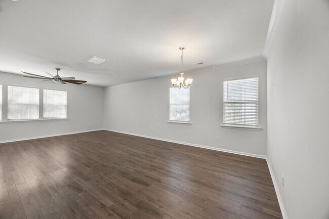 Building Photo - Beautiful Rental in Coosaw Preserve