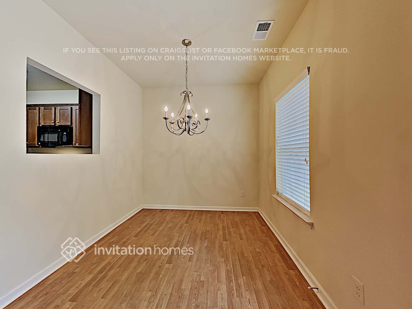 Building Photo - 906 Grenier Terrace NE