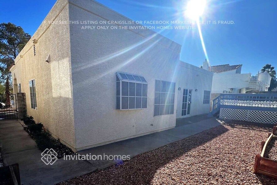 Building Photo - 436 Tiger Lily Way