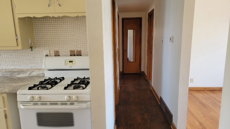 Building Photo - 10167 W Cleveland Ave