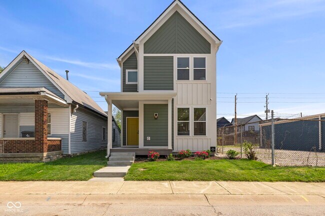 Building Photo - 1405 Deloss St