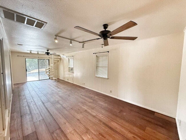 Building Photo - Tranquility Meets Flexibility — Canyon Lak...