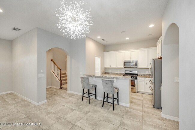 Building Photo - 8870 Napolo Dr