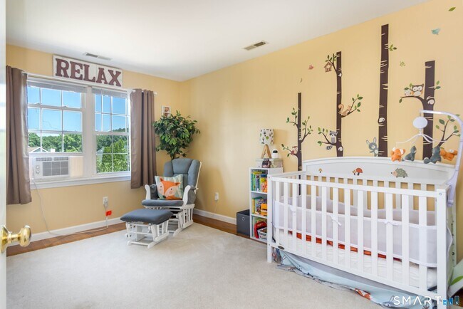 Building Photo - 30 Hickory Hill
