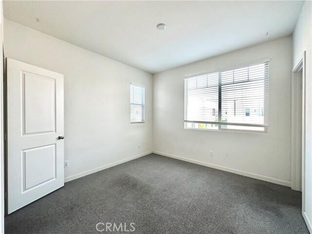 Building Photo - 147 Episode