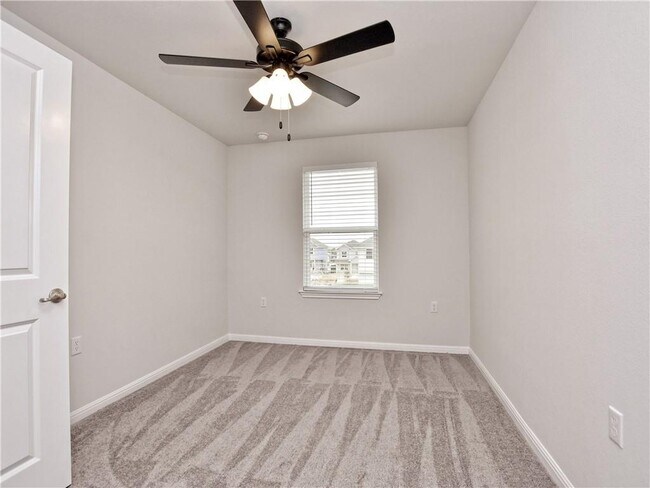 Building Photo - 9505 Grapevine Leaf Dr