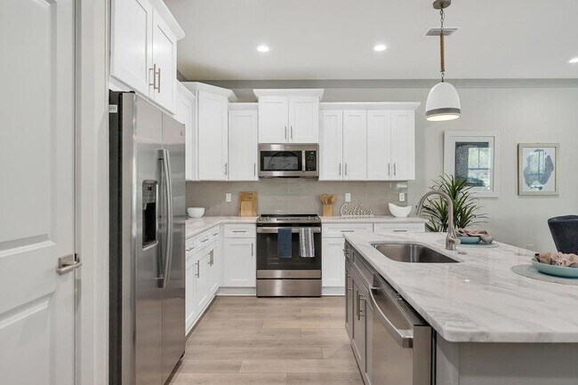 Building Photo - 56 Golden Bell Ct