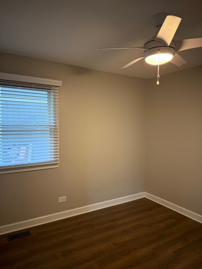 Building Photo - 1201 Haverhill Cir