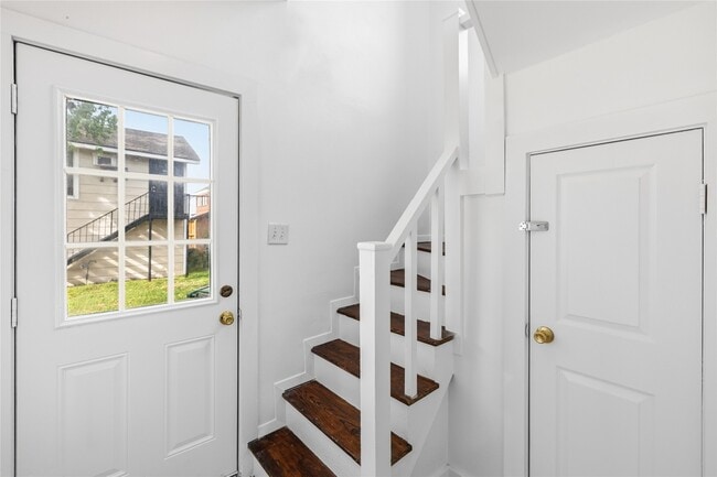 Building Photo - 2218 Arbor St