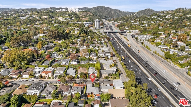 Building Photo - 11314 Homedale St