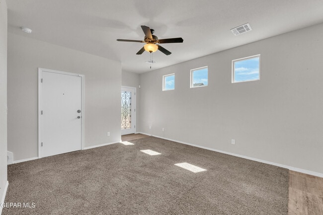 Building Photo - 11474 Dawn Vw Rd