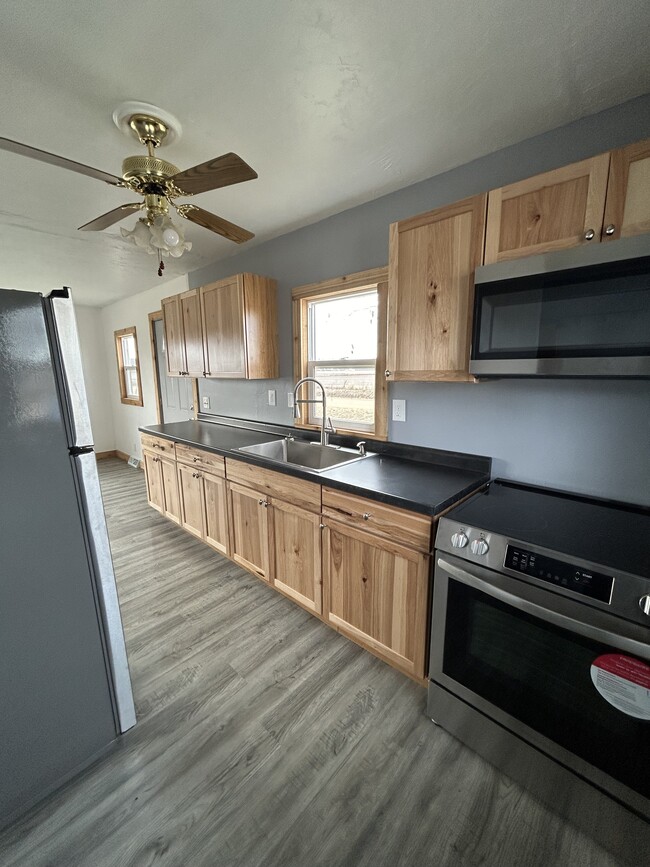 Building Photo - 28559 260th Ave