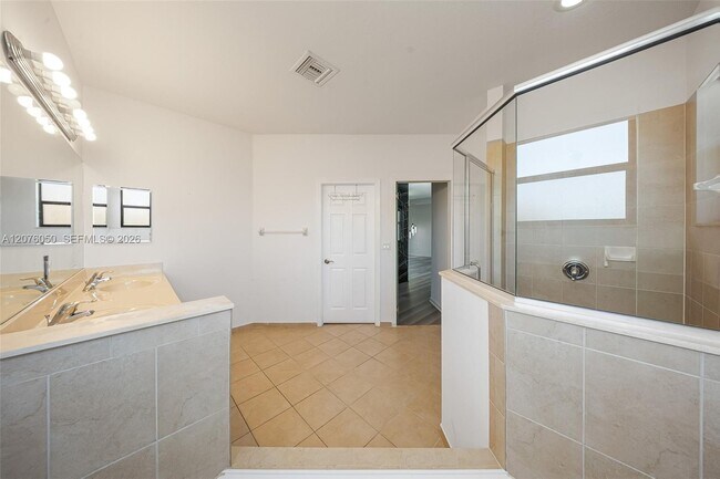 Building Photo - 11731 SW 234th St
