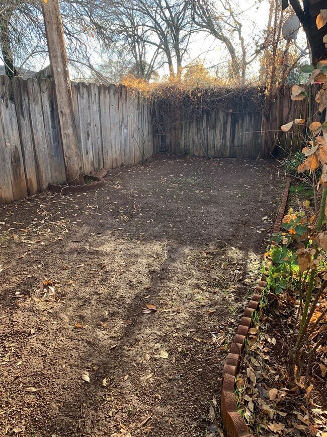 Building Photo - St. Francis Duplex