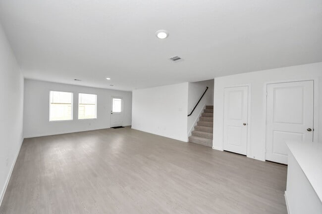 Building Photo - 1526 Amber Skies Ln