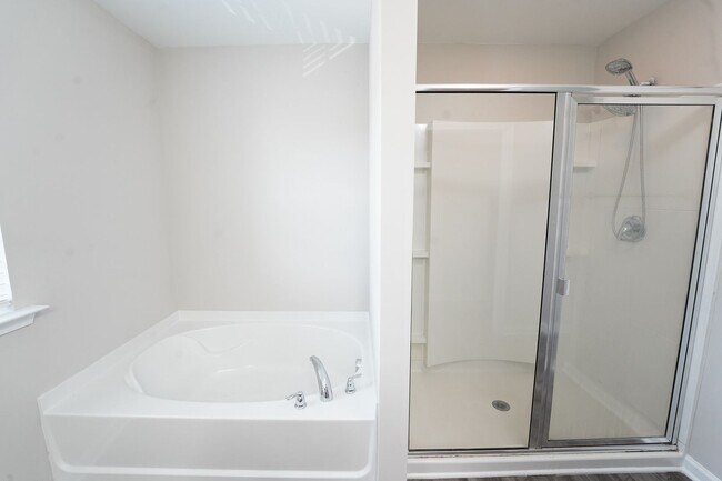 Building Photo - Coming Available!