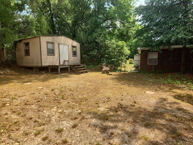 Building Photo - 3 Bedroom 1 Bath home in Midtown Columbus