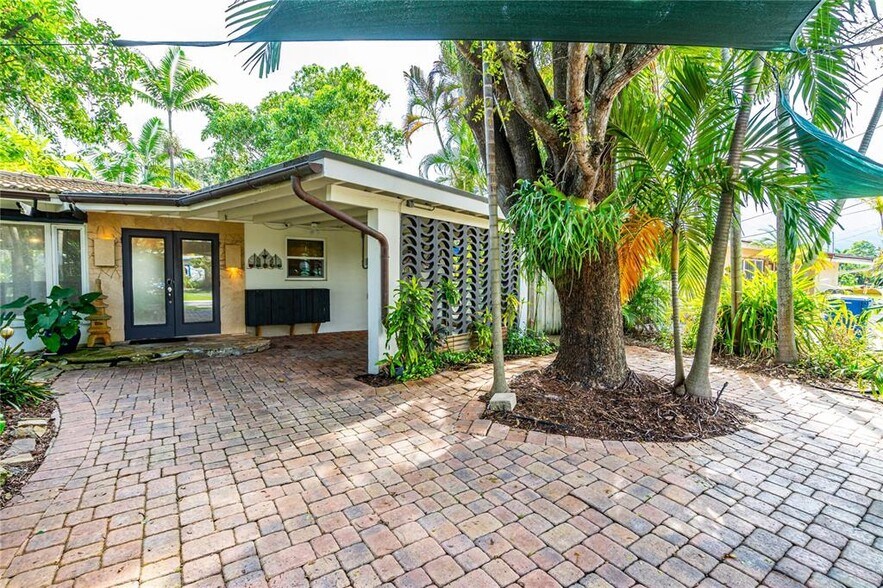 Primary Photo - 1930 NW 32nd Ct
