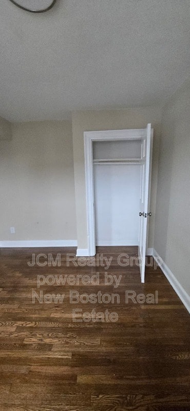 Building Photo - 86 Main St