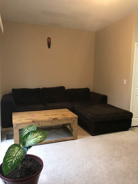 Building Photo - 2149 Knotty Pine Trail