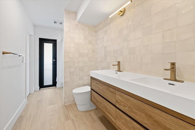 Building Photo - 6897 Terra Tranquila Dr