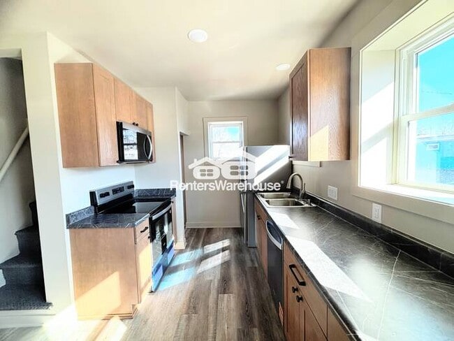 Building Photo - Adorable 2 bedroom House for Rent