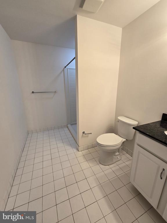 Building Photo - 4368 Cresson St