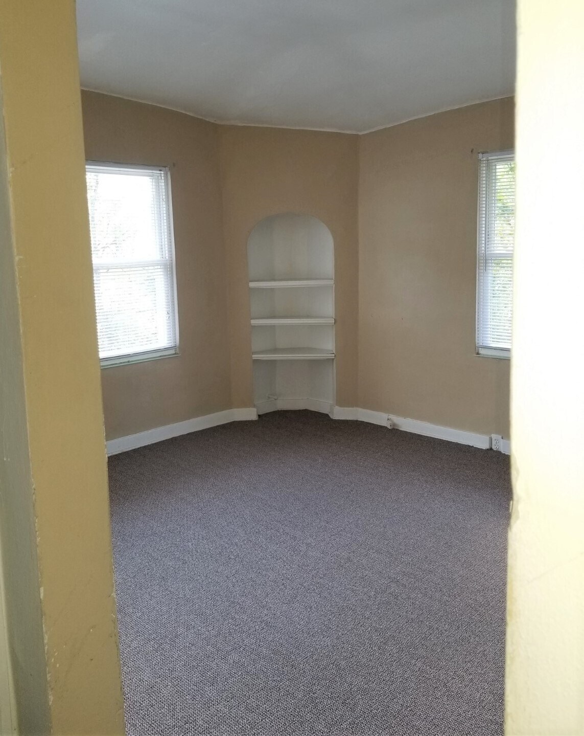 Building Photo - 2379 Lumber Ave