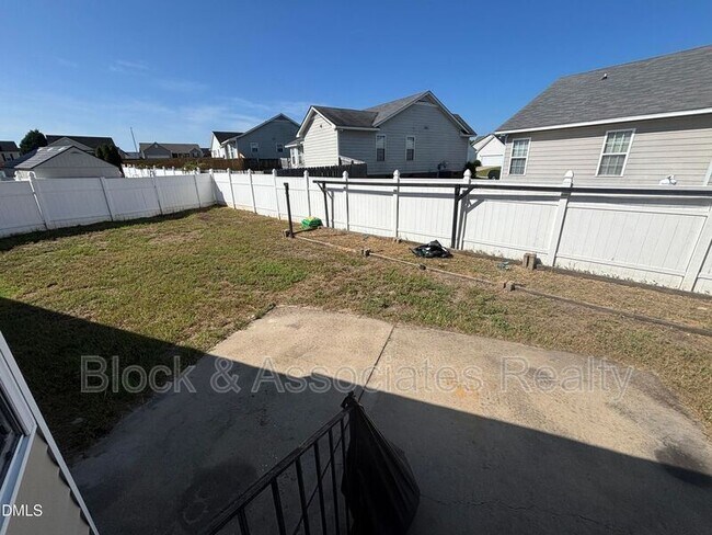 Building Photo - 2228 Stornoway Ct
