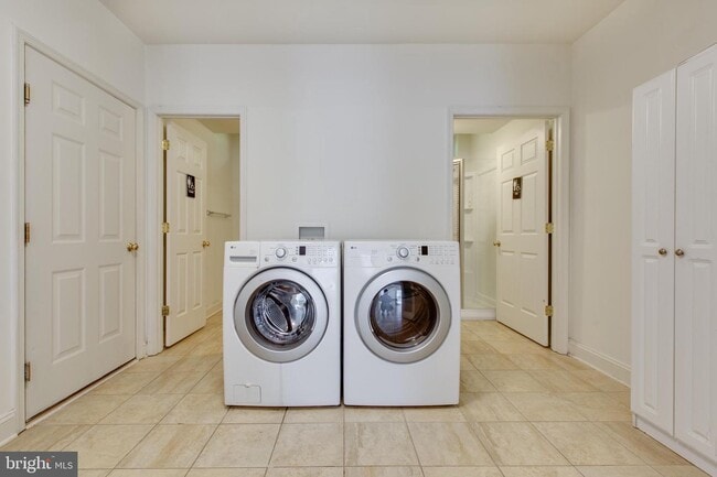 Building Photo - 11746 MD-108