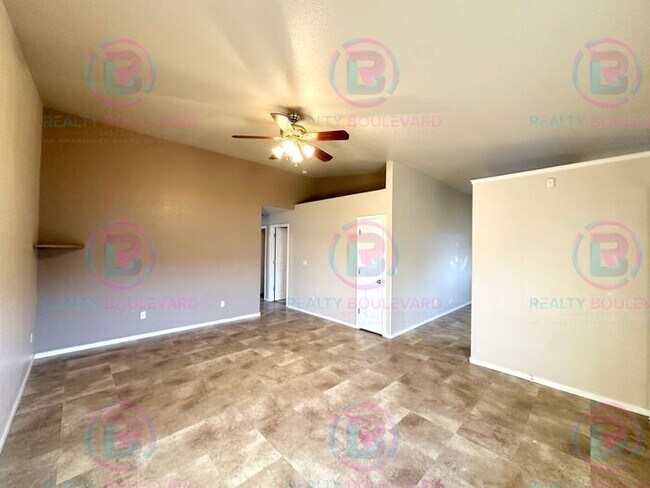Building Photo - 1 Month Free!!! Beautiful 3BR 2 Bath home with RV Parking!
