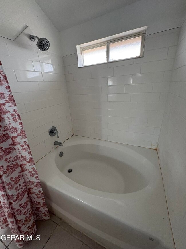 Building Photo - 12625 Tierra Tigre Ave