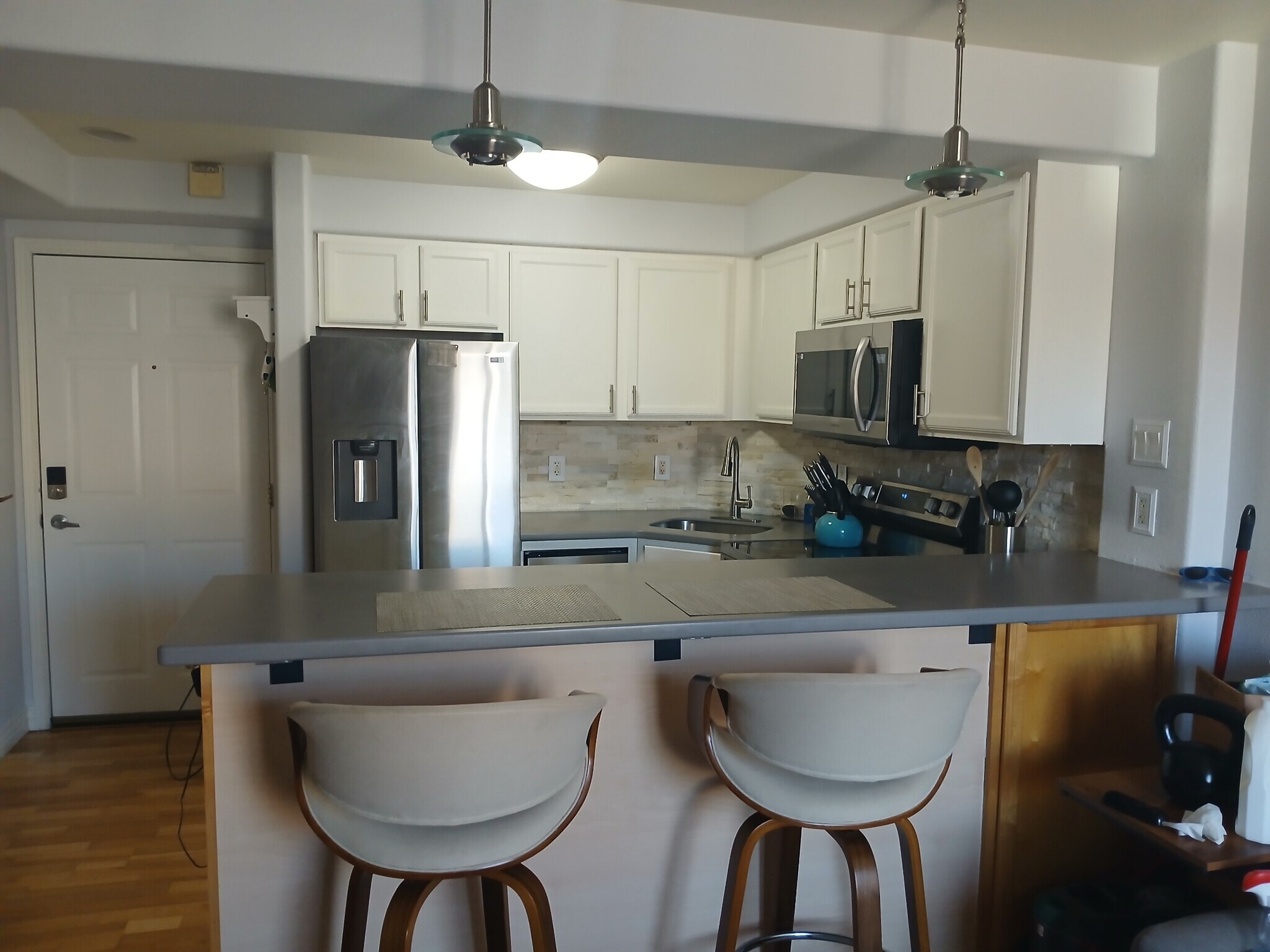 Building Photo - 1833 N Williams St