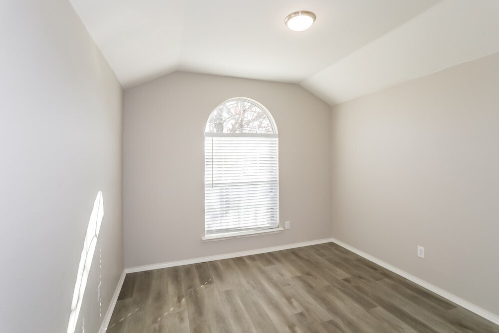 Building Photo - 2036 Forest Meadow Dr