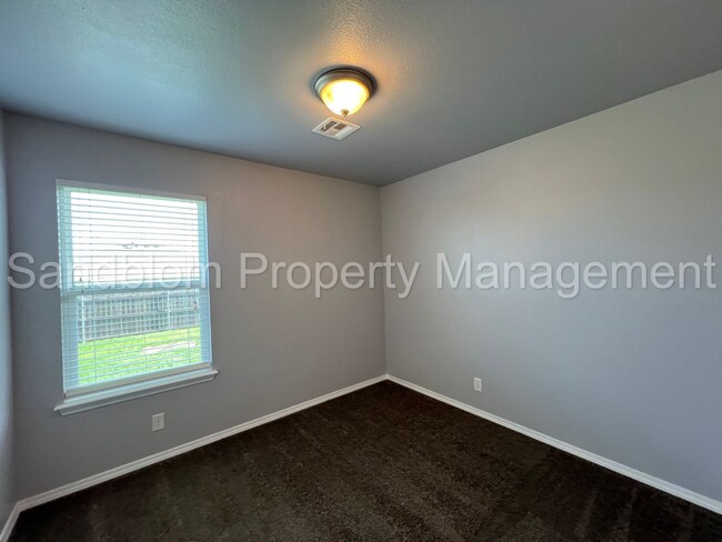 Building Photo - For Lease | Broken Arrow | $1475 Rent