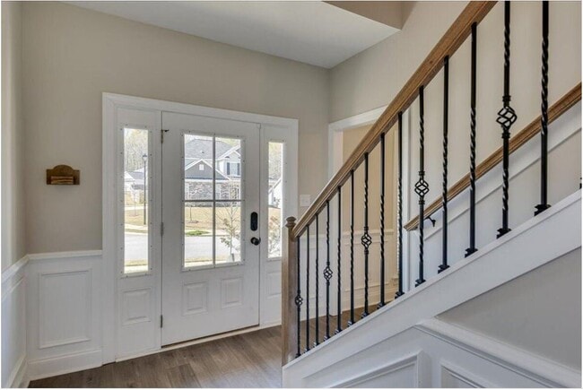 Building Photo - 3651 Kearsley St