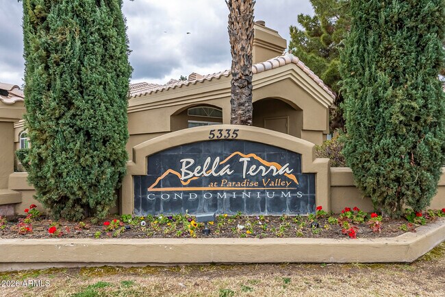 Building Photo - 5335 E Shea Blvd