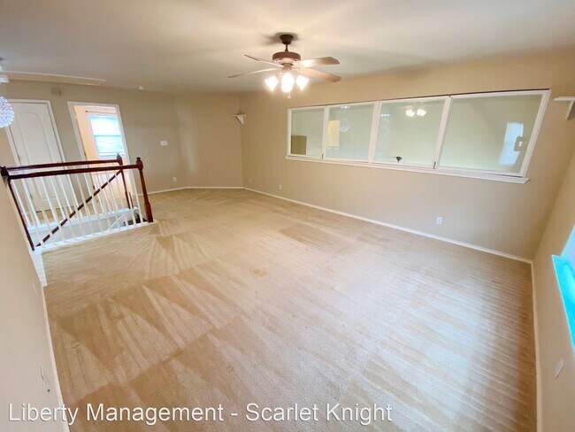Building Photo - 4 br, 2.5 bath House - 5818 Bellaire Point