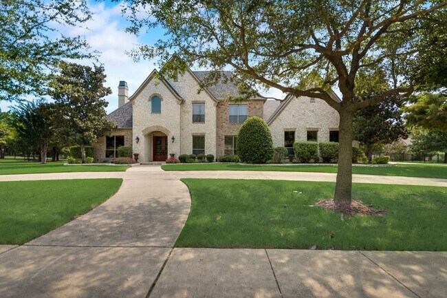 Building Photo - Gorgeous Custom Home on a private 1 acre l...